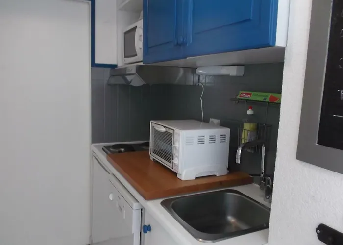 De La Jullouville-les-Pins